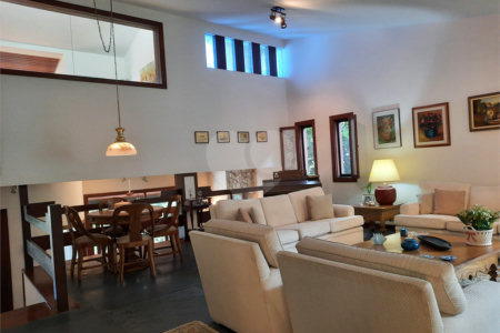 Casa à venda com 6 quartos, sendo 3 suítes, em Morumbi, São Paulo, SP