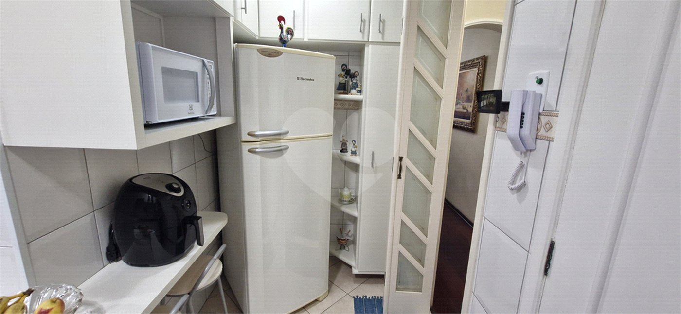 Apartamento à venda com 3 quartos, sendo 1 suíte, em Vila Mangalot, São Paulo, SP