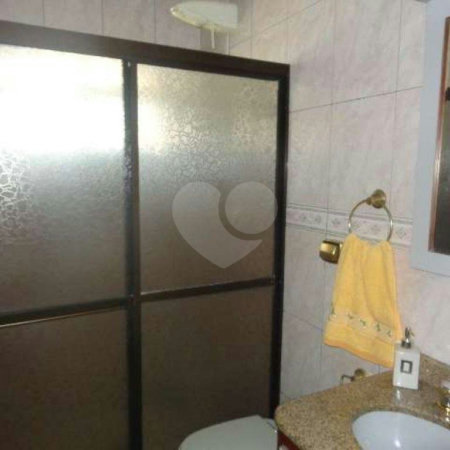 Sobrado à venda com 3 quartos, sendo 1 suíte, em Parque Ipê, São Paulo, SP