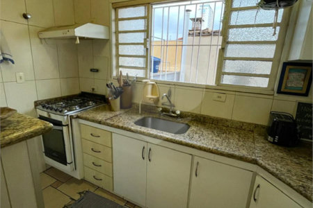 Sobrado à venda com 2 quartos em Jardim Aeroporto, São Paulo, SP