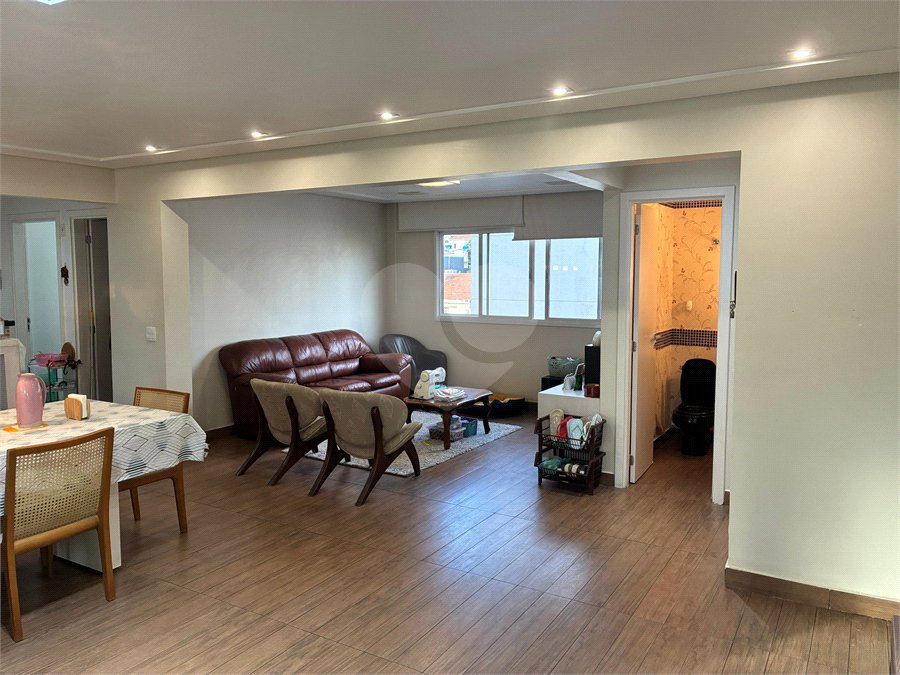 Apartamento à venda com 3 suítes em Bosque da Saúde, São Paulo, SP