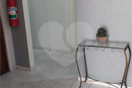 Apartamento à venda com 2 quartos em Vila Galvão, Guarulhos, SP