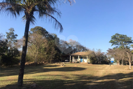 Sítio à venda com 6 quartos, sendo 1 suíte, em Sítio Santa Terezinha, Salto, SP