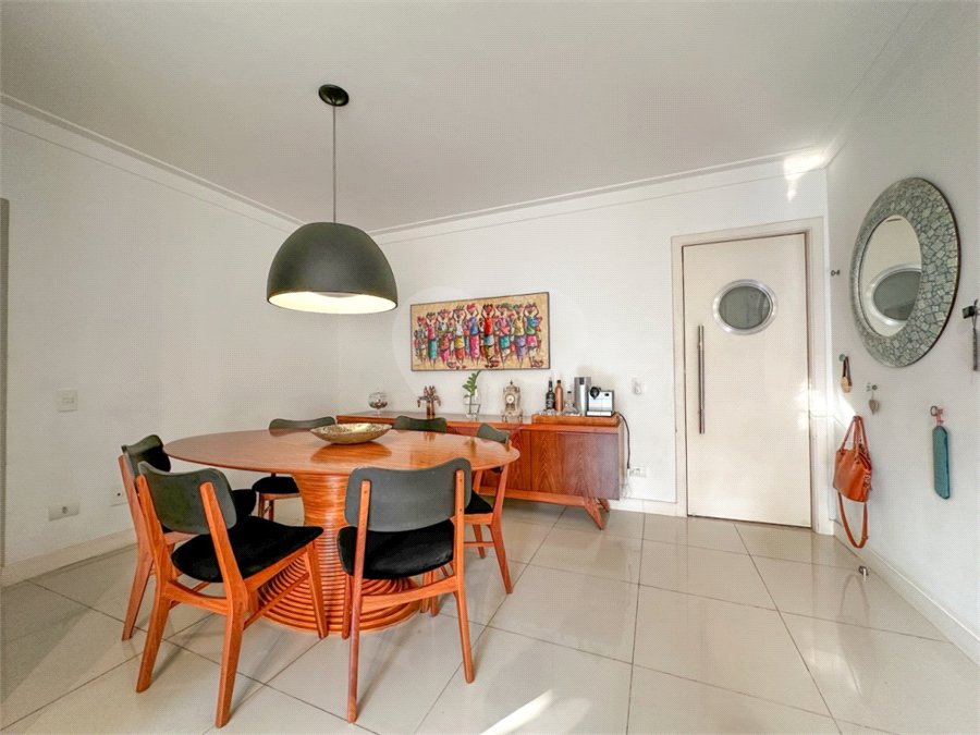 Apartamento à venda com 3 quartos, sendo 1 suíte, em Vila Sofia, São Paulo, SP