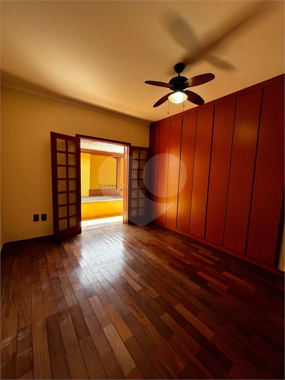 Casa à venda com 3 quartos em Parque da Lagoa, Itapetininga, SP