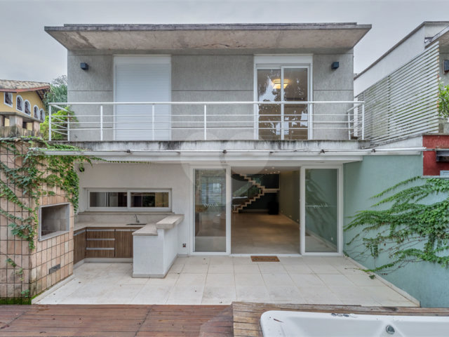 Casa à venda com 4 suítes no condomínio Vila de Palme, São Paulo - SP