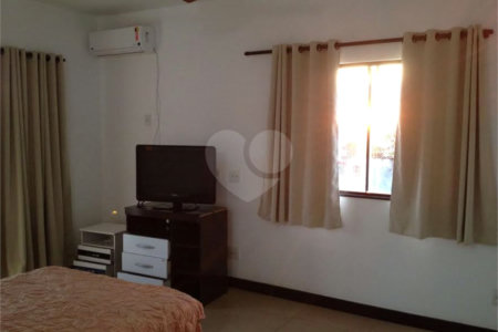 Casa à venda com 5 suítes em Ferradura, Armação dos Búzios, RJ