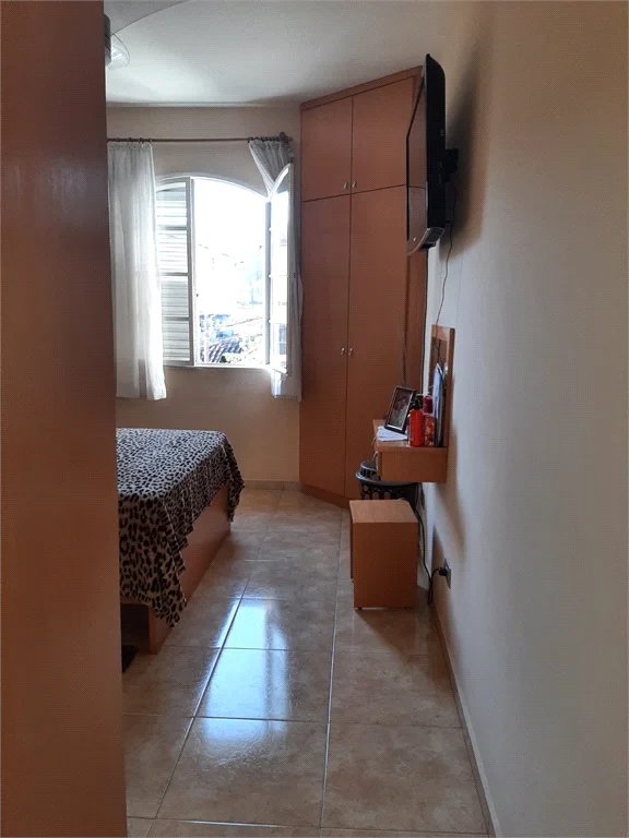 Sobrado à venda com 4 quartos, sendo 2 suítes, em Jardim Ester, São Paulo, SP