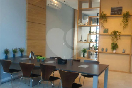 Apartamento à venda com 3 quartos, sendo 1 suíte, em Jardim Flor da Montanha, Guarulhos, SP