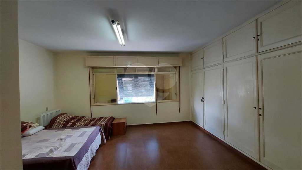 Casa à venda com 4 quartos, sendo 3 suítes, em Jardim Luzitânia, São Paulo, SP