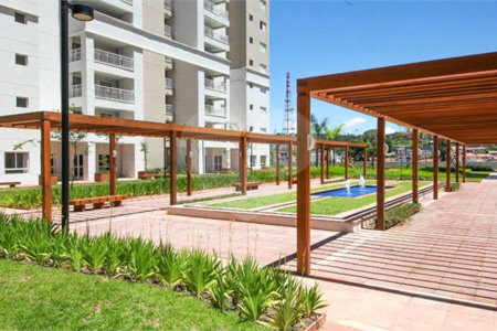 Apartamento à venda com 3 quartos, sendo 1 suíte,  em Vila Suissa, Mogi das Cruzes, SP