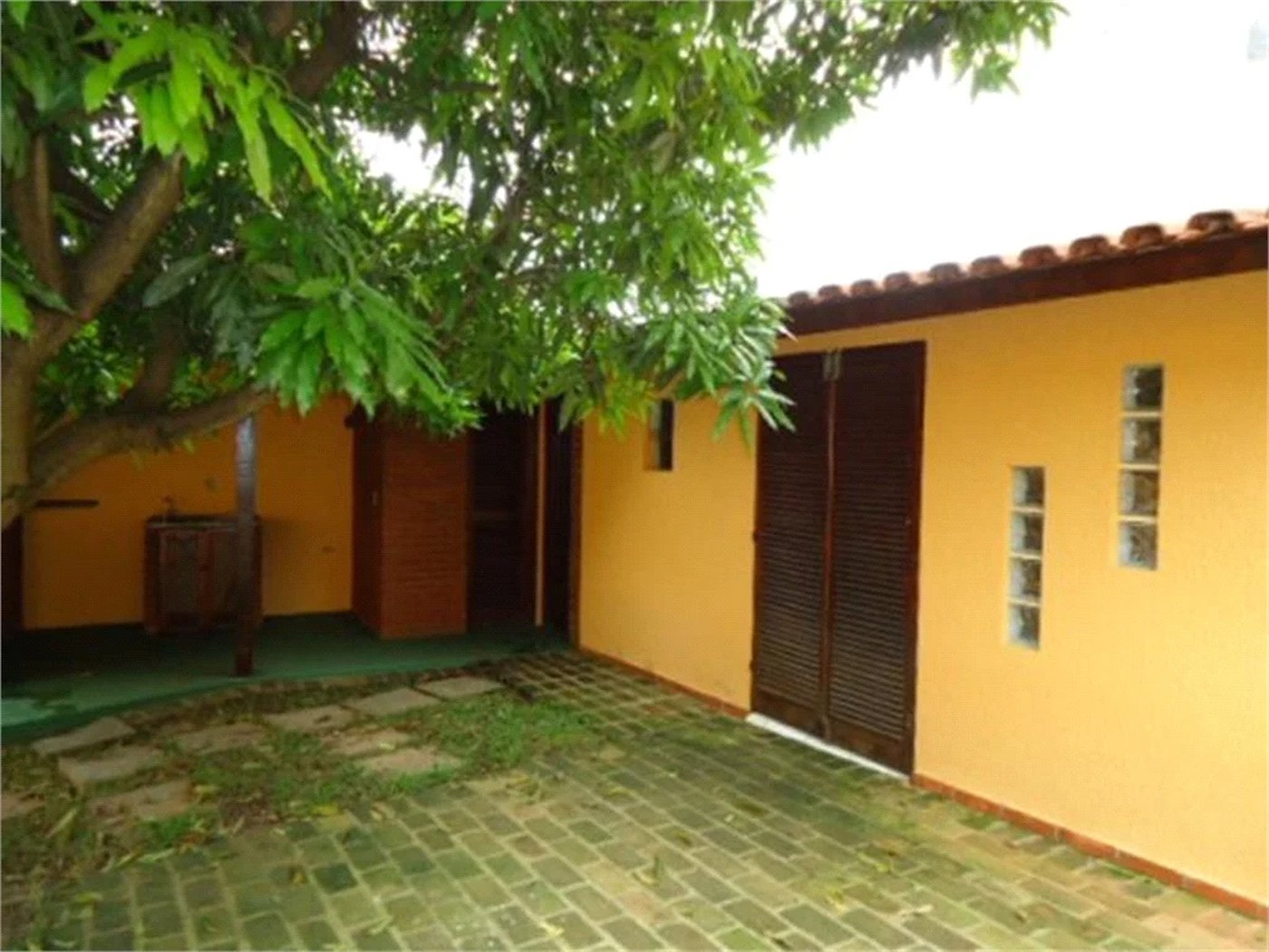 Sobrado à venda ou para alugar com 2 suítes em Paraisópolis, São Paulo, SP