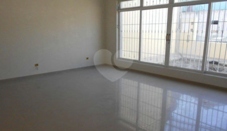 Casa à venda com 3 suítes em Vila Gustavo, São Paulo, SP