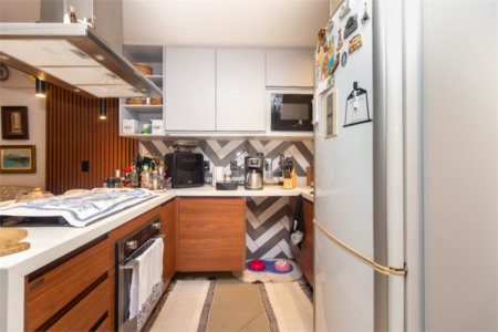 Casa à venda com 2 quartos, sendo 1 suíte, no condomínio Vloft, São Paulo - SP