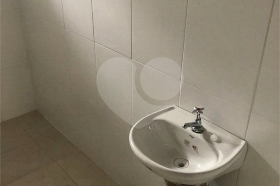 Sobrado à venda com 2 quartos em Santana, São Paulo, SP