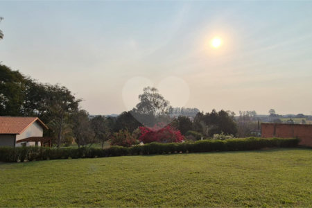 Terreno à venda em Condomínio Residencial Pinheiros do Lago, Alambari, SP