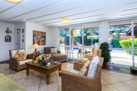 Casa Térrea à venda com 4 quartos, sendo 2 suítes, em Jardim Petrópolis, São Paulo, SP