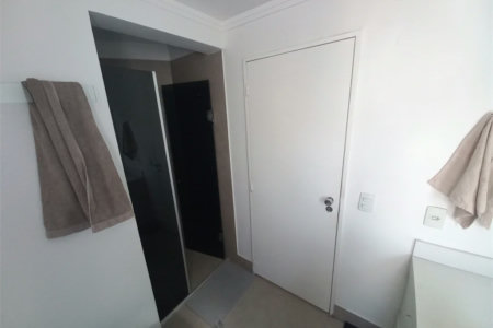 Apartamento à venda com 3 quartos, sendo 1 suíte,  em Vila Andrade, São Paulo, SP