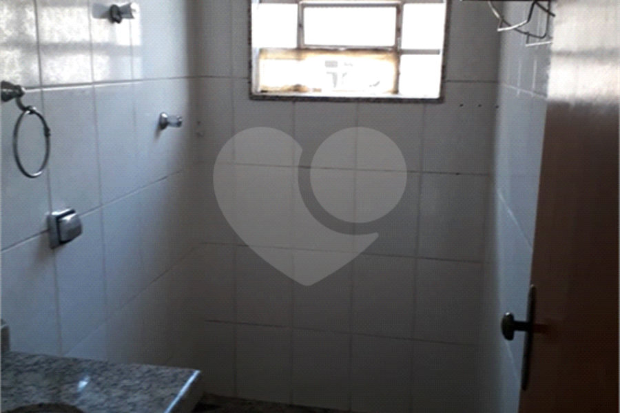 Sobrado à venda com 3 quartos, sendo 1 suíte, em Tremembé, São Paulo, SP