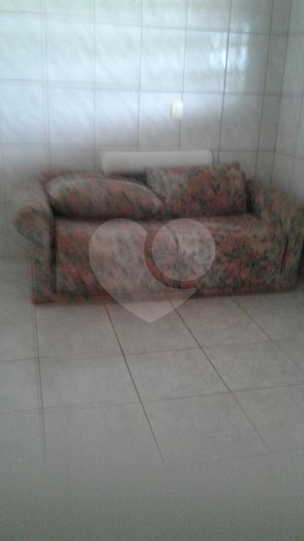 Casa à venda com 6 quartos, sendo 4 suítes, no condomínio Cond Riacho Fundo, Araçoiaba da Serra - SP