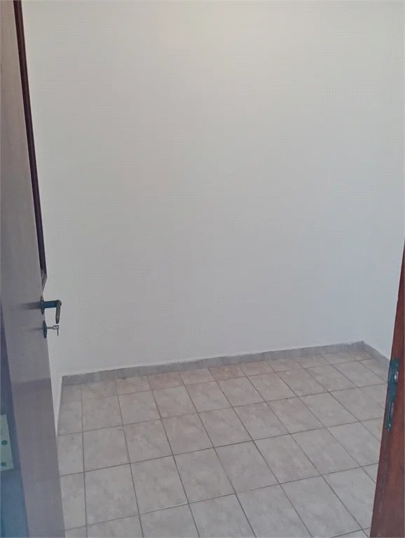 Sobrado à venda com 3 suítes em Vila Inah, São Paulo, SP