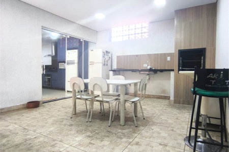 Casa à venda com 3 quartos, sendo 1 suíte, em Jardim Residencial Imperatriz, Sorocaba, SP