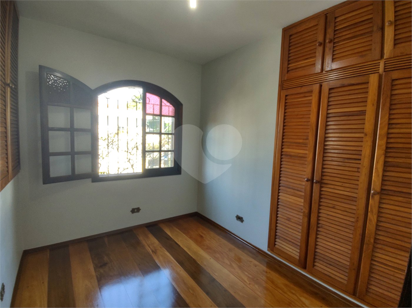 Sobrado à venda com 3 quartos, sendo 1 suíte, em Campo Grande, São Paulo, SP