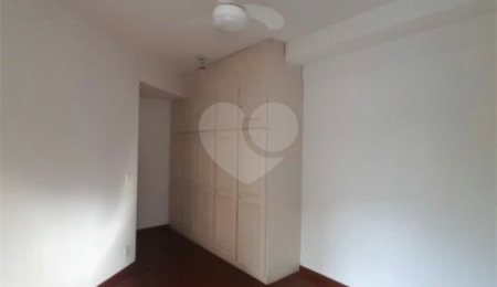 Apartamento à venda com 3 quartos, sendo 1 suíte,  em Lagoa, Rio de Janeiro, RJ