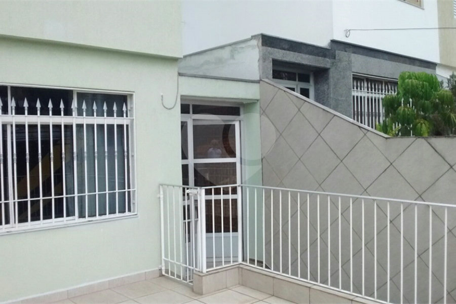 Sobrado à venda com 3 quartos em Santana, São Paulo, SP
