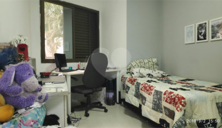 Apartamento à venda com 4 quartos, sendo 2 suítes,  em Vila Olímpia, São Paulo, SP