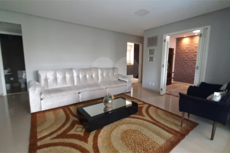 Apartamento à venda com 3 suítes em Jardim Marajoara, São Paulo, SP