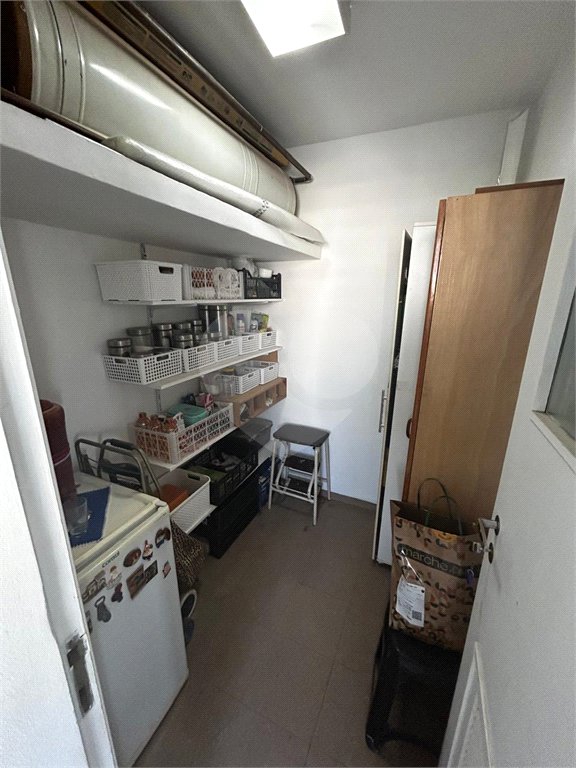 Apartamento à venda com 3 quartos, sendo 1 suíte,  em Vila Andrade, São Paulo, SP