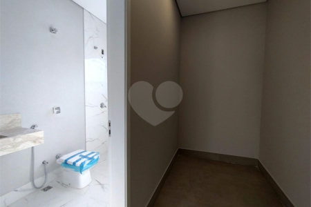 Casa à venda com 3 suítes no condomínio Vita Verdi, Valinhos - SP