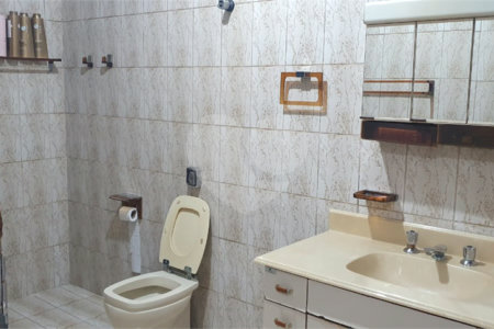 Casa Térrea à venda com 3 quartos em Vila Mazzei, São Paulo, SP