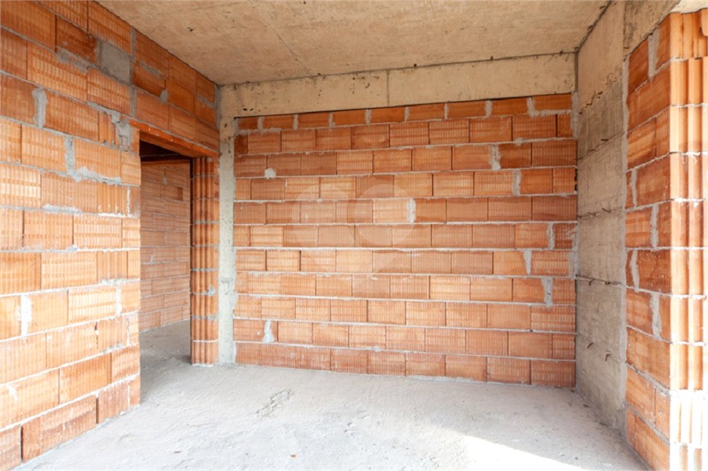 Casa à venda com 2 quartos, sendo 1 suíte, em Vila Guilherme, São Paulo, SP