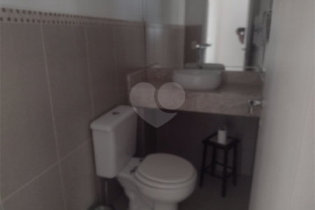 Apartamento à venda com 3 quartos, sendo 1 suíte, em Vila Polopoli, São Paulo, SP