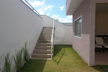 Casa à venda com 5 suítes no condomínio Village da Serra, Araçoiaba da Serra - SP