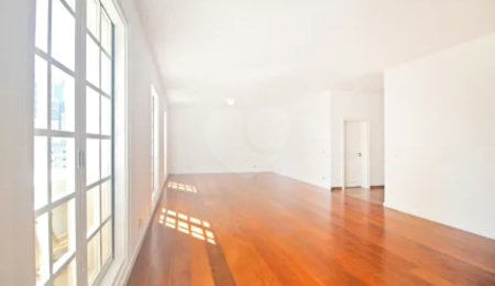 Apartamento à venda com 4 quartos, sendo 3 suítes, em Jardim Paulista, São Paulo, SP