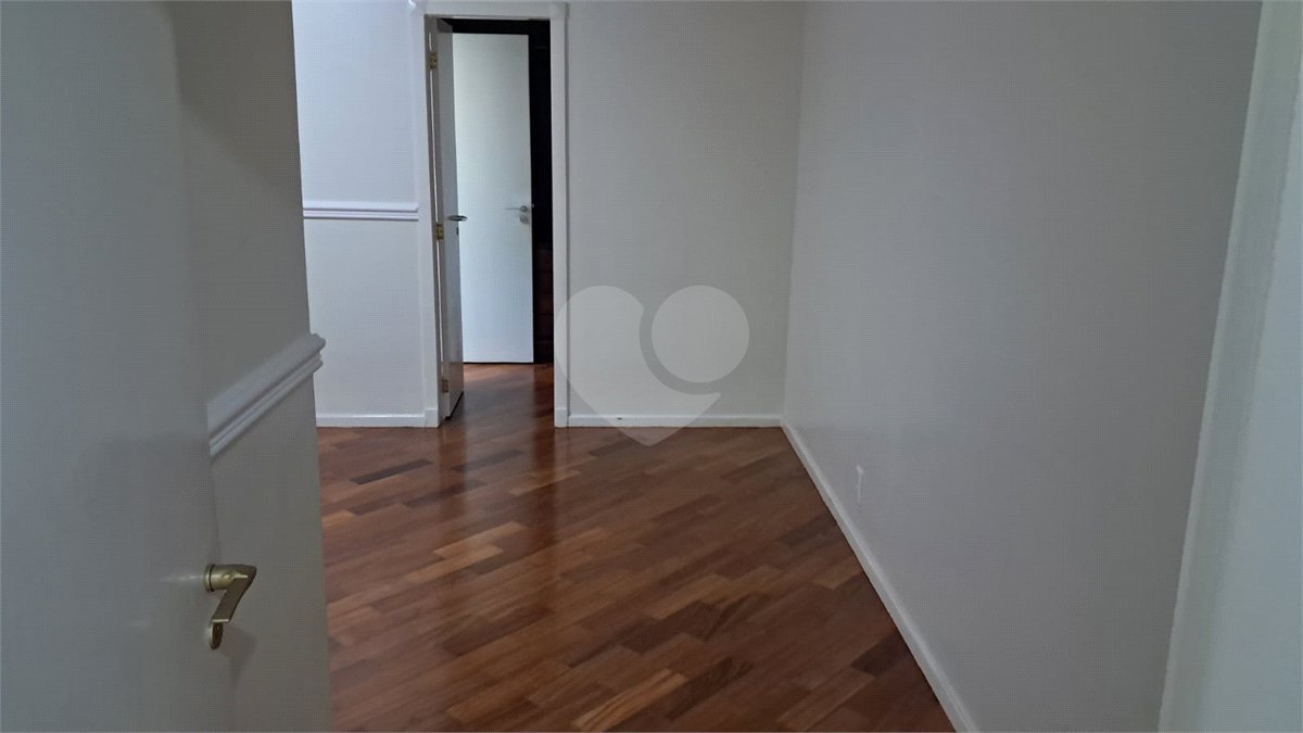Apartamento à venda ou para alugar com 4 suítes em Santo Amaro, São Paulo, SP