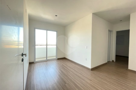 Apartamento à venda com 2 quartos, sendo 1 suíte, em Vila Hortência, Sorocaba, SP