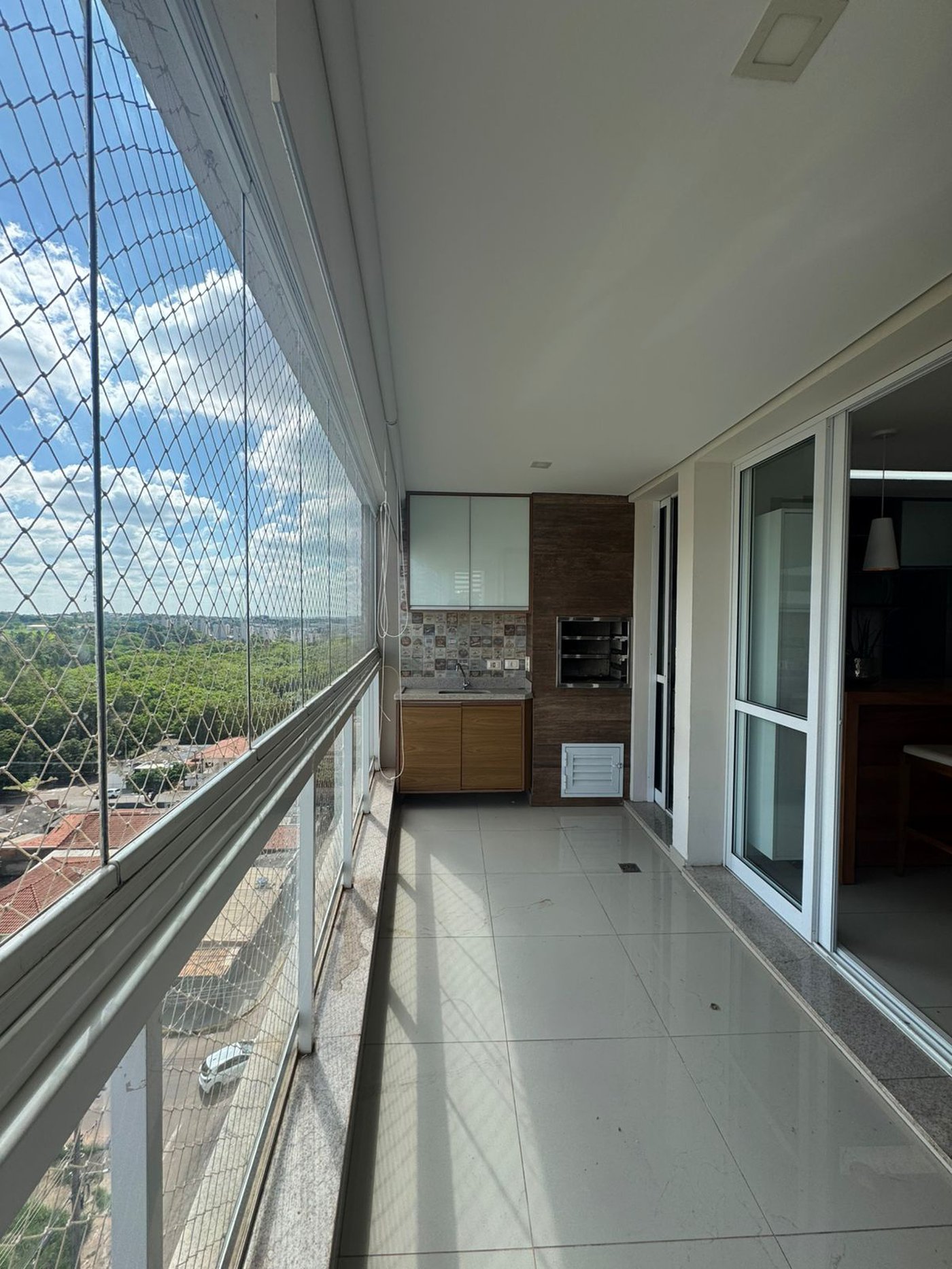 Apartamento à venda com 3 quartos, sendo 1 suíte,  em Edifício Terrasse d’été, Presidente Prudente, SP
