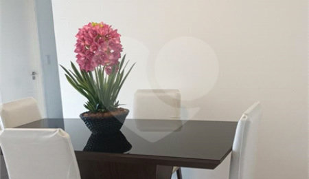 Apartamento à venda com 2 quartos em Jardim Peri, São Paulo, SP