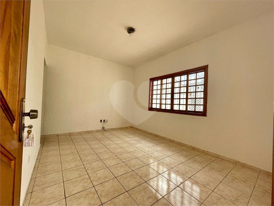 Casa Térrea à venda com 2 quartos em Jardim Boa Esperança, Sorocaba, SP
