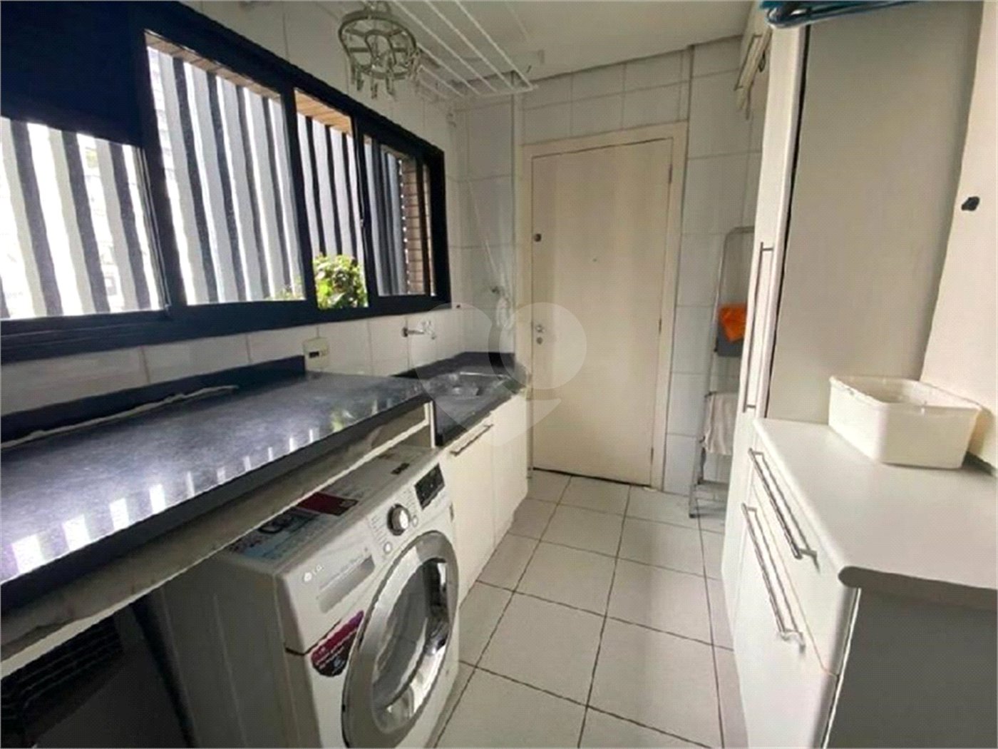 Apartamento à venda com 3 suítes em Vila Suzana, São Paulo, SP