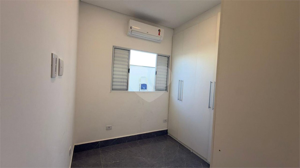 Casa à venda com 3 suítes no condomínio Campos do Conde I e II, Sorocaba - SP