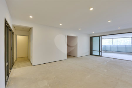 Apartamento à venda com 4 suítes em Campo Belo, São Paulo, SP