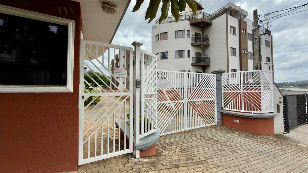 Casa à venda com 2 quartos no condomínio Portal dos Gamez, Atibaia - SP