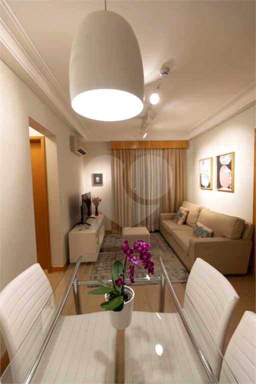 Apartamento à venda com 1 quarto em Vila Uberabinha, São Paulo, SP