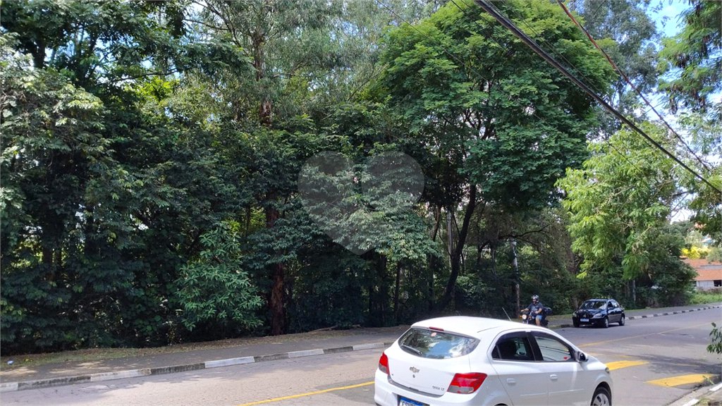 Casa à venda com 3 quartos, sendo 2 suítes, em Capela, Vinhedo, SP