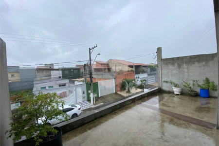 Sobrado à venda com 3 quartos, sendo 1 suíte, em Jardim Quaresmeira II, Suzano, SP